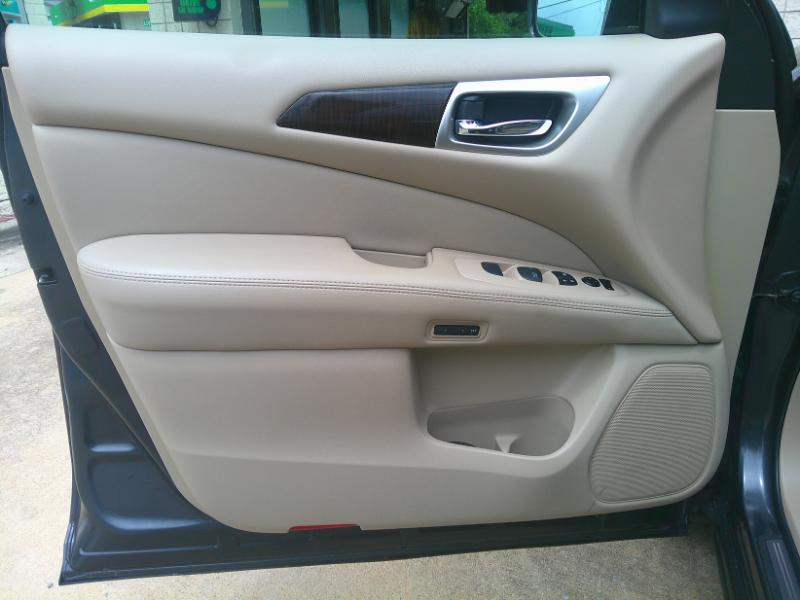 Nissan Pathfinder SL 2WD 2014