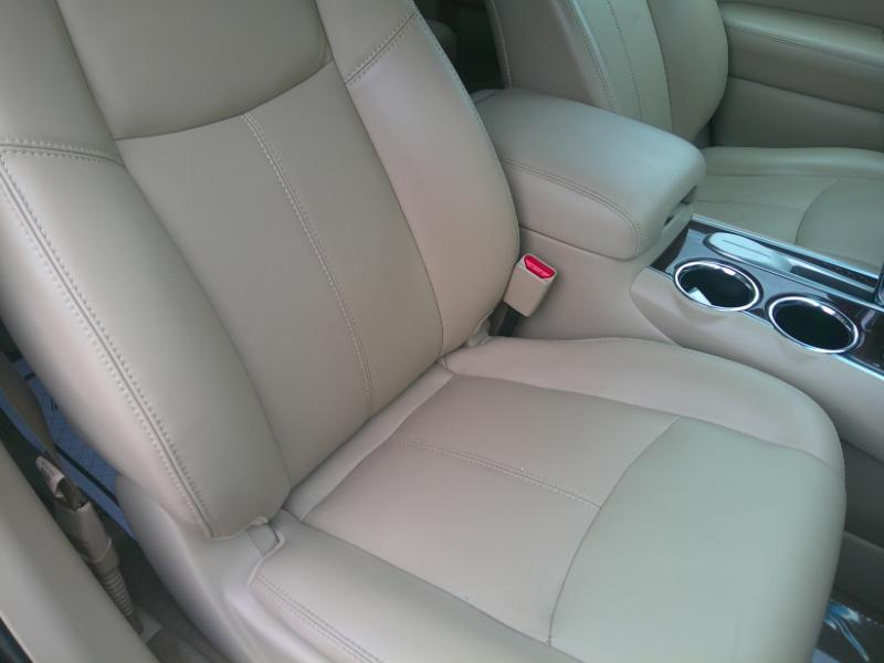 Nissan Pathfinder SL 2WD 2014