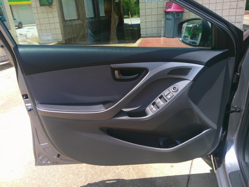 Hyundai Elantra GLS Auto 2013