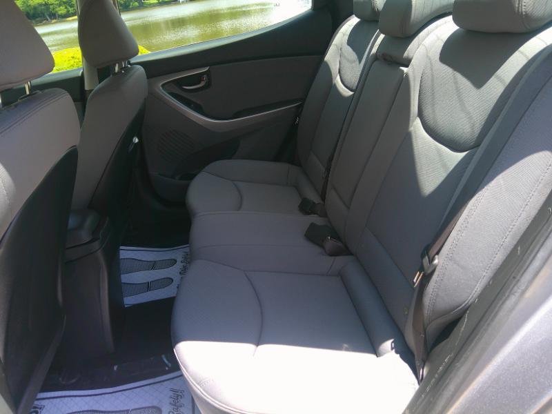 Hyundai Elantra GLS Auto 2013