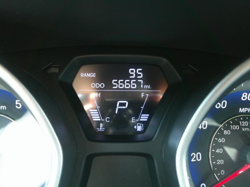 Hyundai Elantra GLS Auto 2013