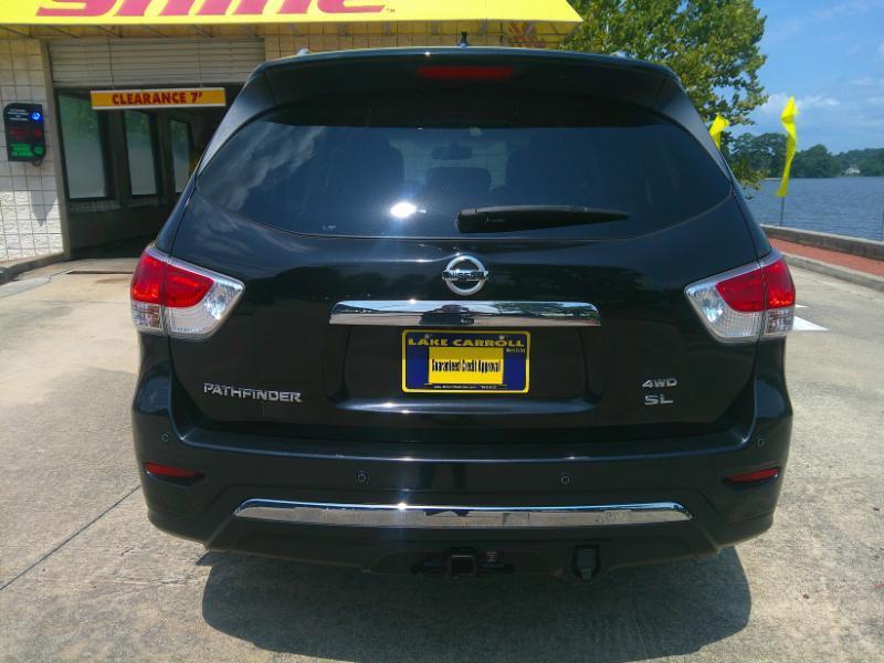 Nissan Pathfinder SL 4WD 2016