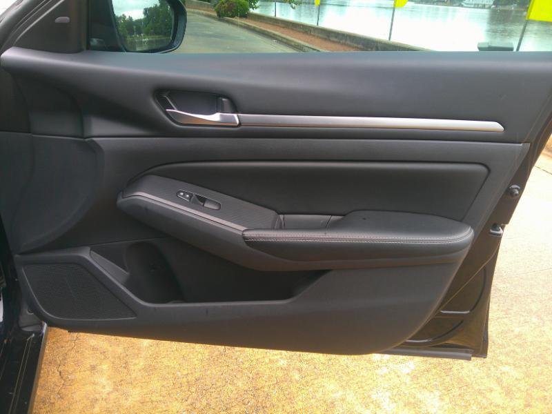 Nissan Altima 2.5 SV 2022