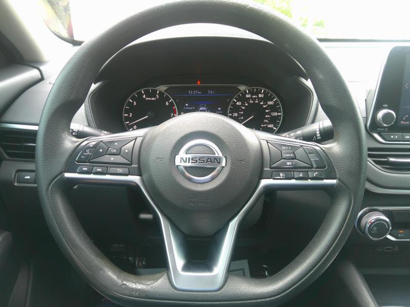 Nissan Altima 2.5 SV 2022