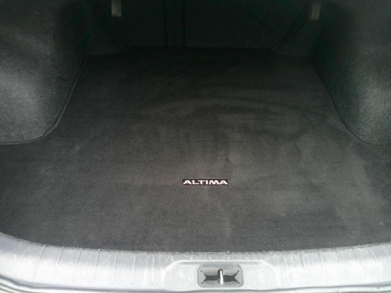 Nissan Altima 2.5 SV 2022