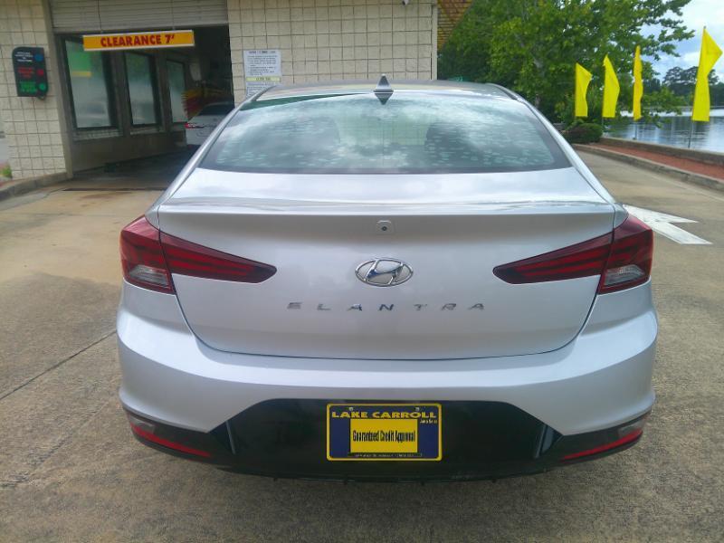 Hyundai Elantra Limited 2020