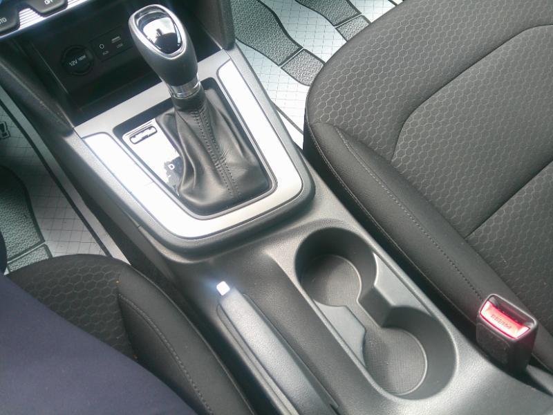 Hyundai Elantra Limited 2020