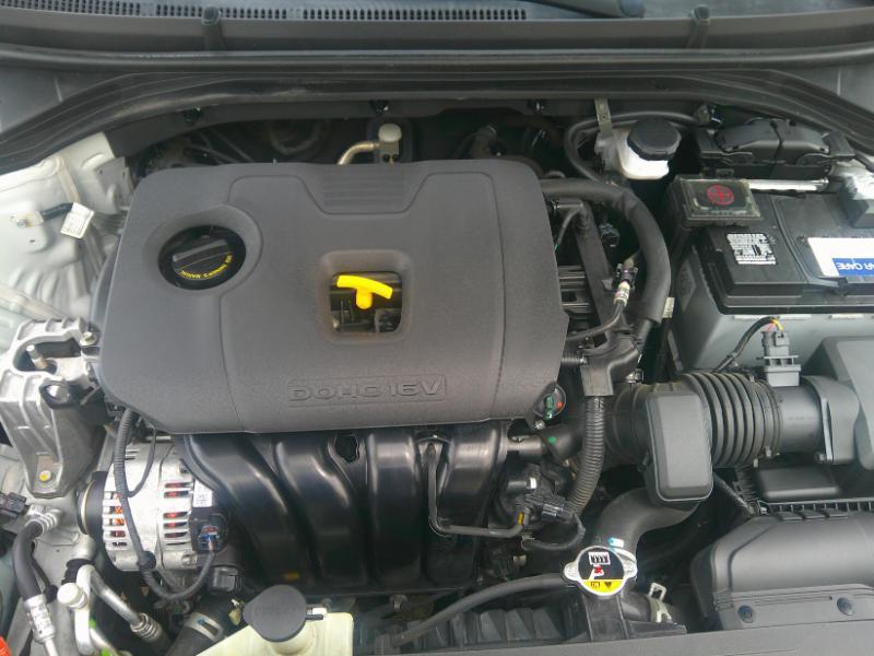 Hyundai Elantra Limited 2020