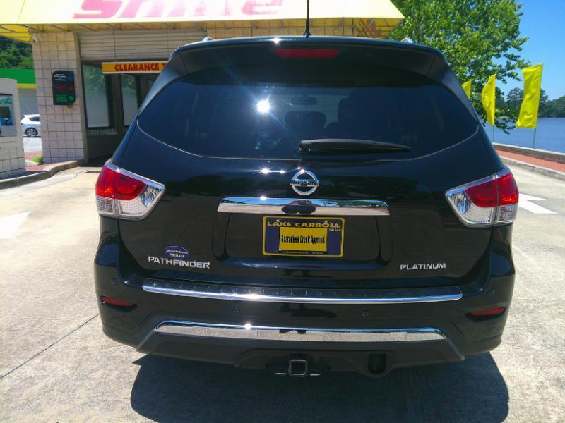 Nissan Pathfinder Platinum 2WD 2014