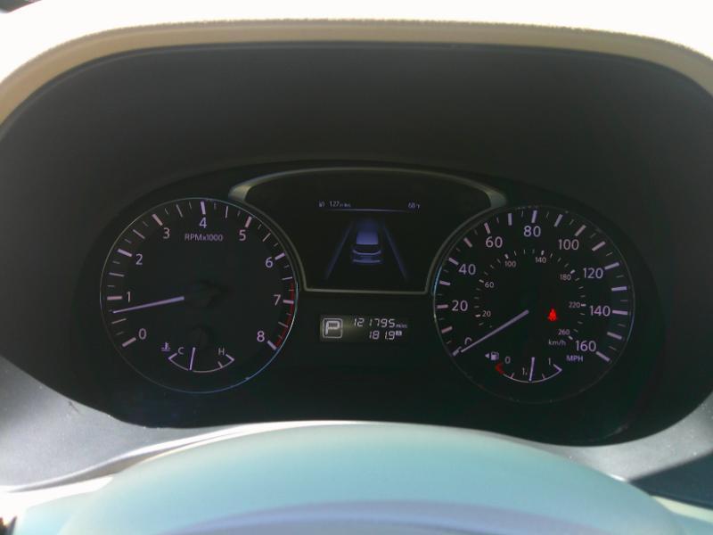 Nissan Pathfinder Platinum 2WD 2014