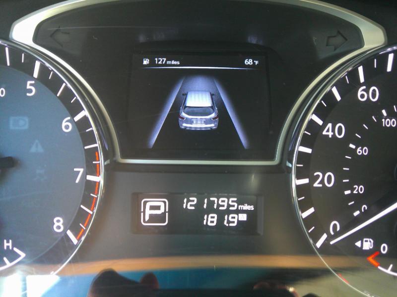Nissan Pathfinder Platinum 2WD 2014