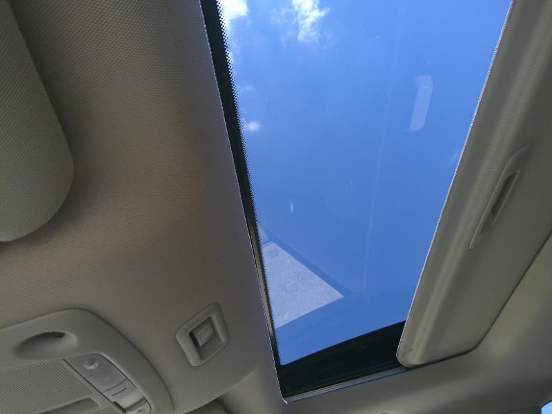 Nissan Pathfinder Platinum 2WD 2014