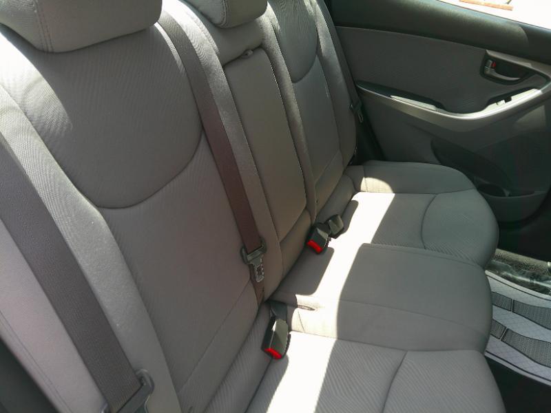 Hyundai Elantra GLS M/T 2013