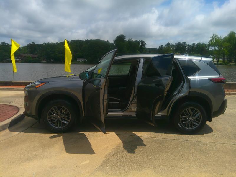 Nissan Rogue S 2021