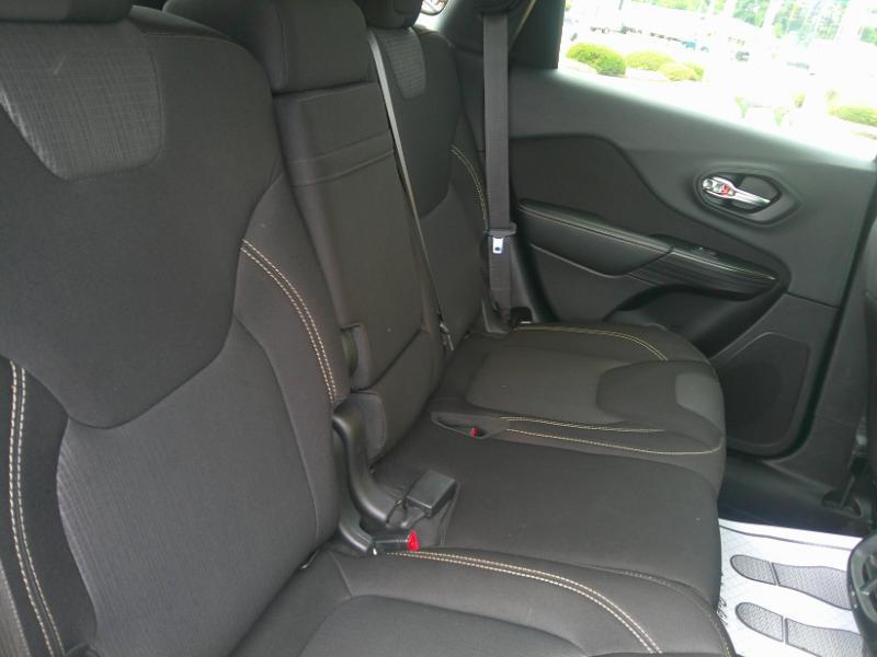 Jeep Cherokee  2015