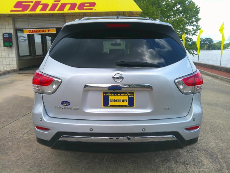 Nissan Pathfinder 2WD 4dr S 2014