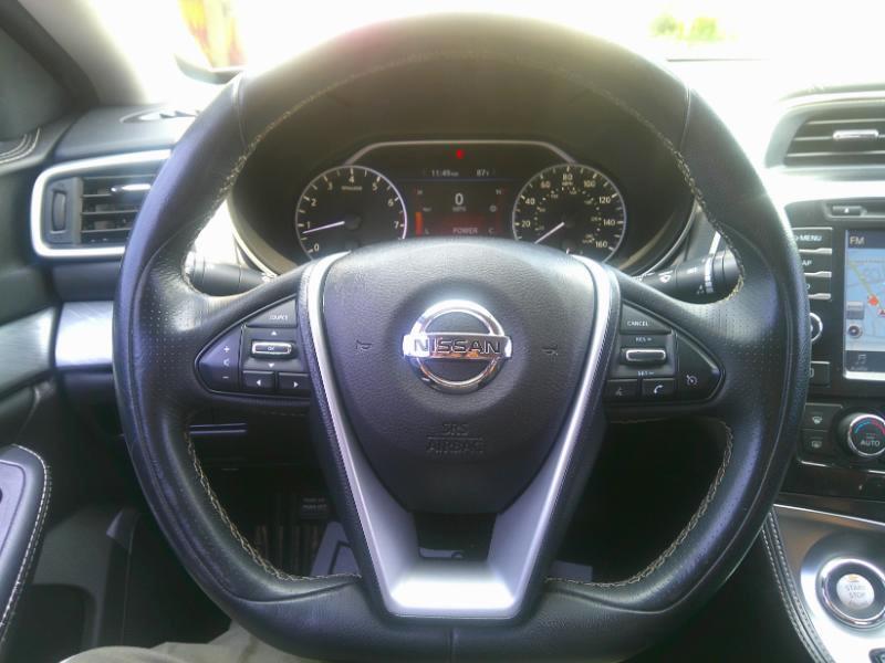 Nissan Maxima 3.5 SV 2017