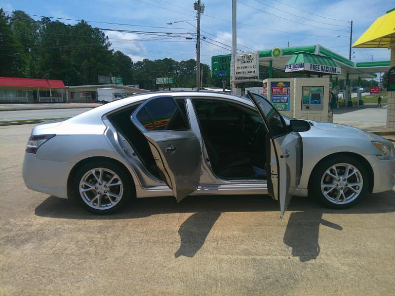 Nissan Maxima SV 2013