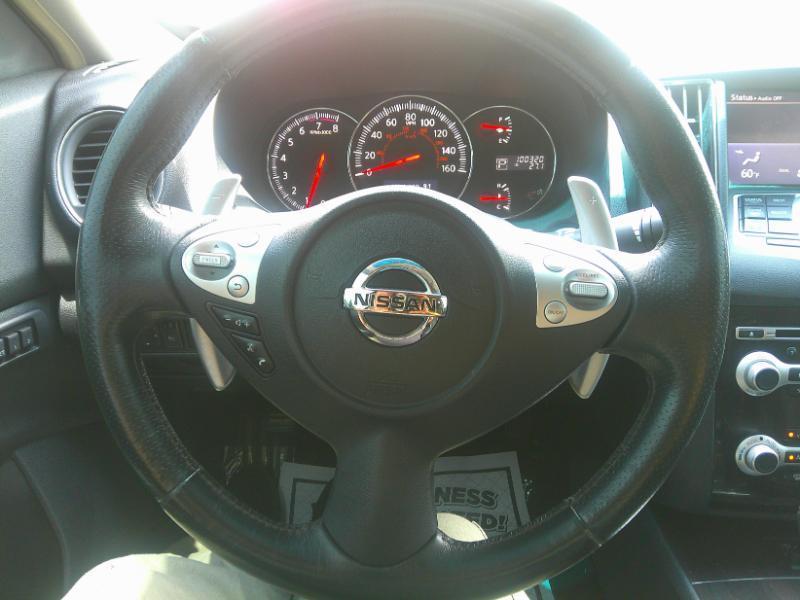 Nissan Maxima SV 2013