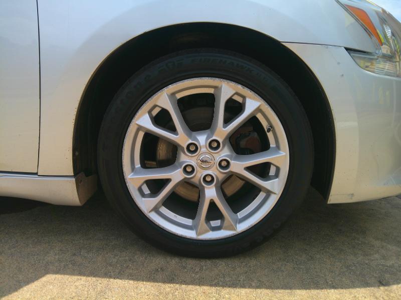 Nissan Maxima SV 2013