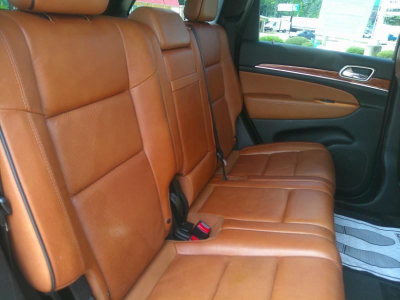 Jeep Grand Cherokee Overland 2WD 2012