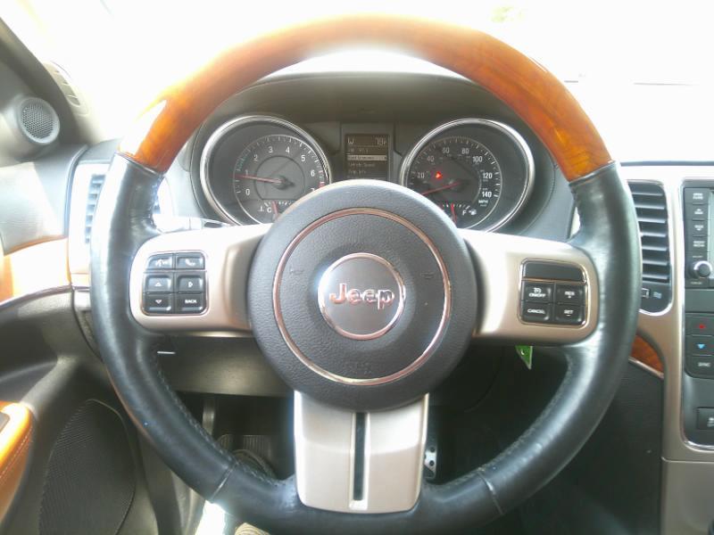 Jeep Grand Cherokee Overland 2WD 2012