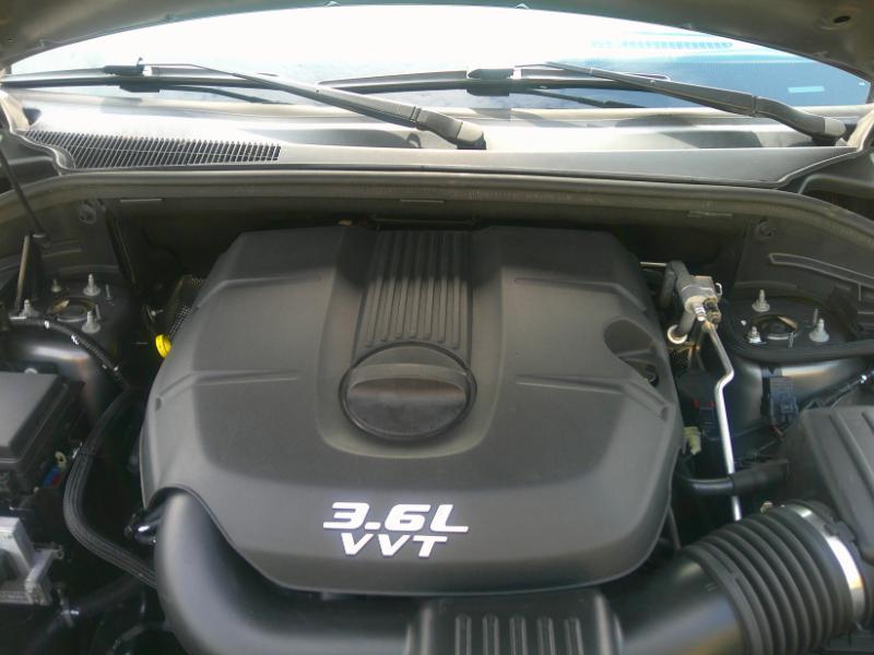 Jeep Grand Cherokee Overland 2WD 2012