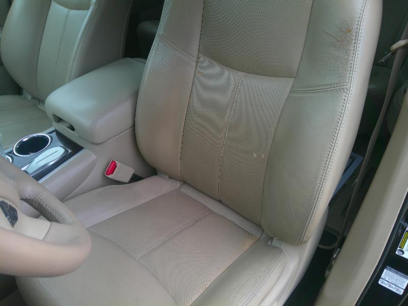 Nissan Pathfinder SV 2WD 2013