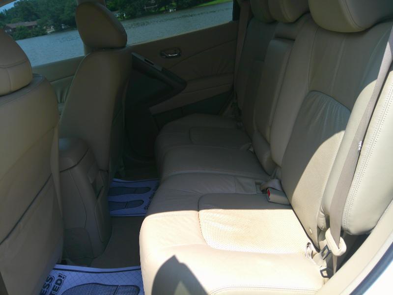 Nissan Murano S AWD 2010