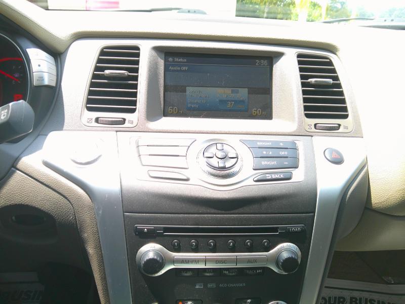 Nissan Murano S AWD 2010