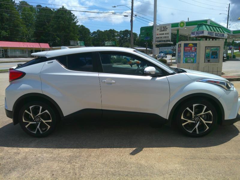 Toyota C-HR XLE 2018