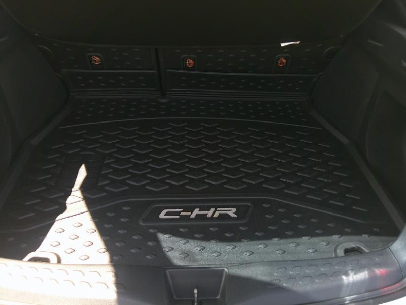 Toyota C-HR XLE 2018