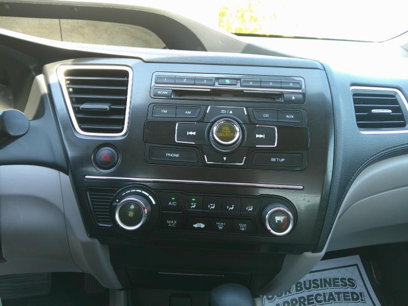 Honda Civic LX Sedan 5-Speed AT 2013