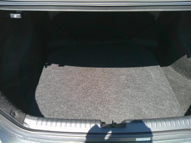 Honda Civic LX Sedan 5-Speed AT 2013