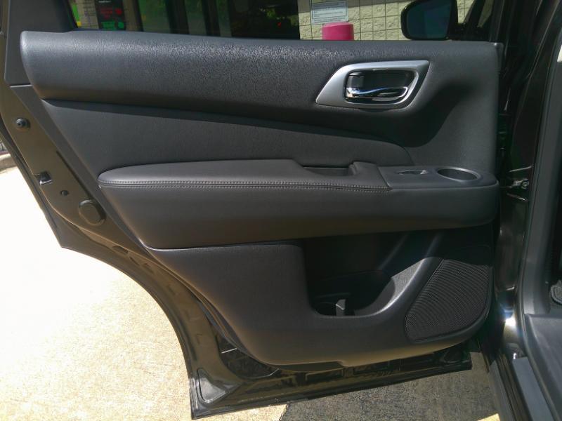 Nissan Pathfinder SL 4WD 2015