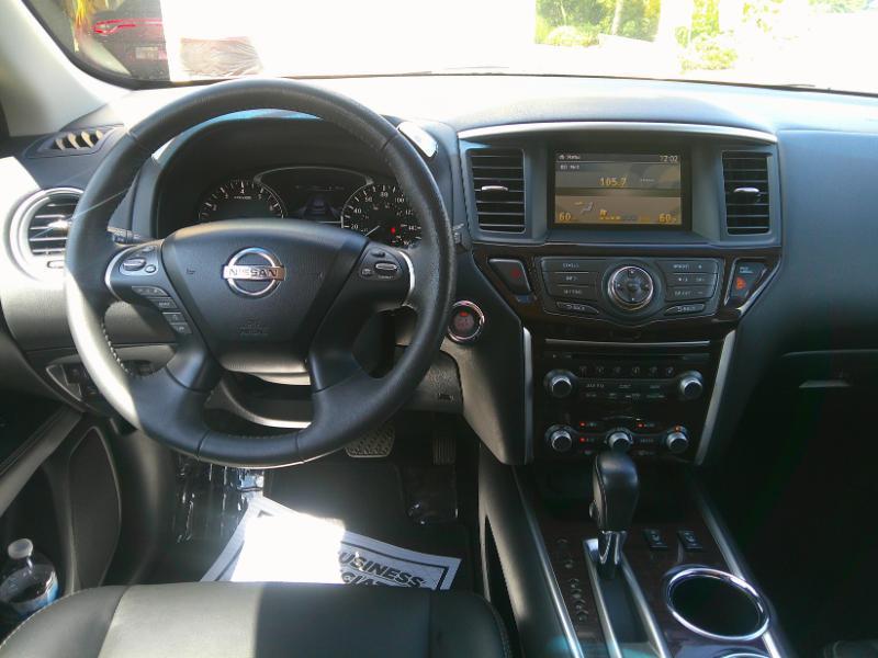 Nissan Pathfinder SL 4WD 2015