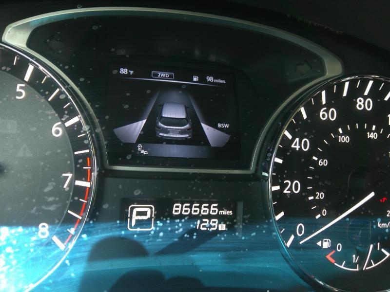 Nissan Pathfinder SL 4WD 2015