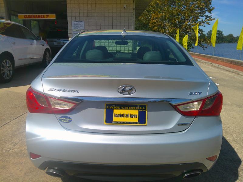 Hyundai Sonata SE 2.0L TGDI 2014
