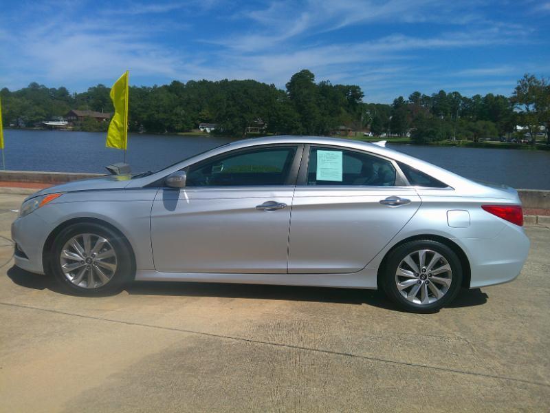 Hyundai Sonata SE 2.0L TGDI 2014