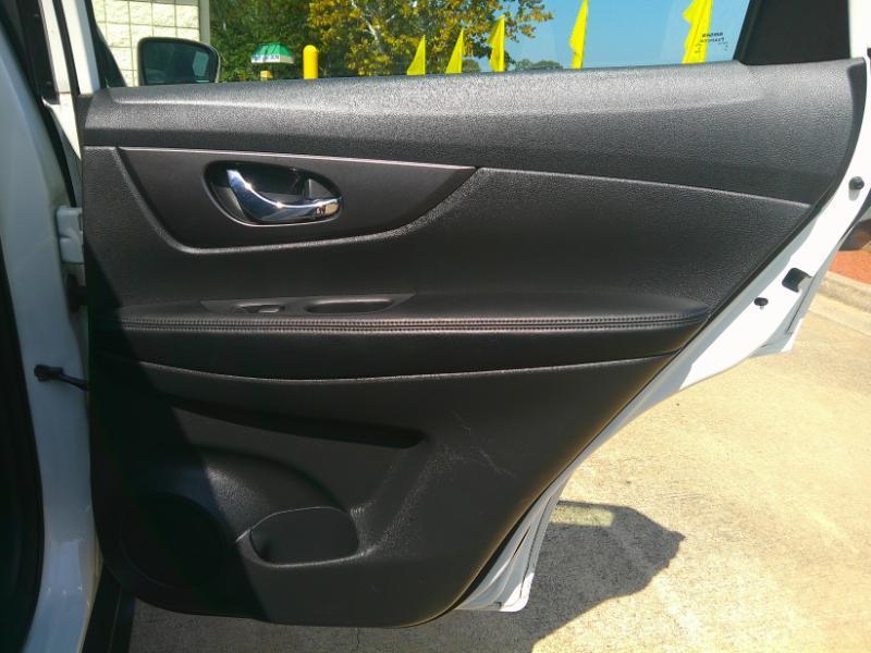 Nissan Rogue S 2WD 2016