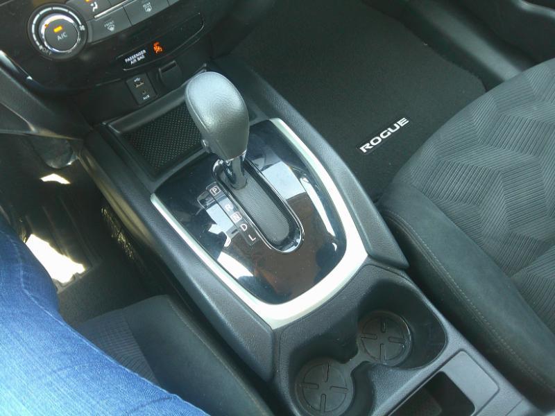 Nissan Rogue S 2WD 2016