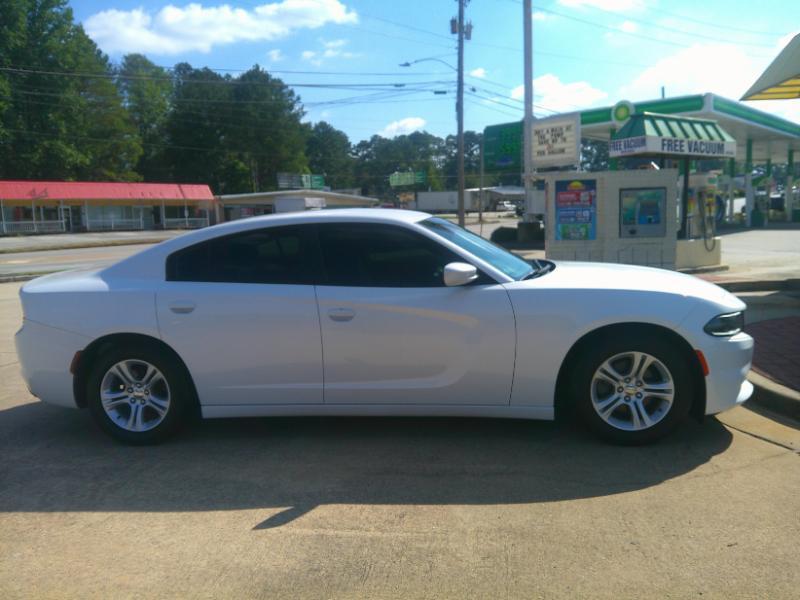 Dodge Charger SE 2015