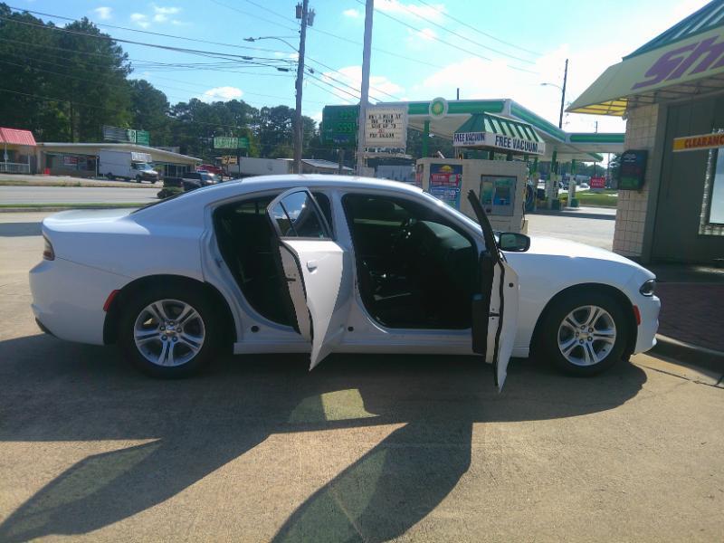 Dodge Charger SE 2015