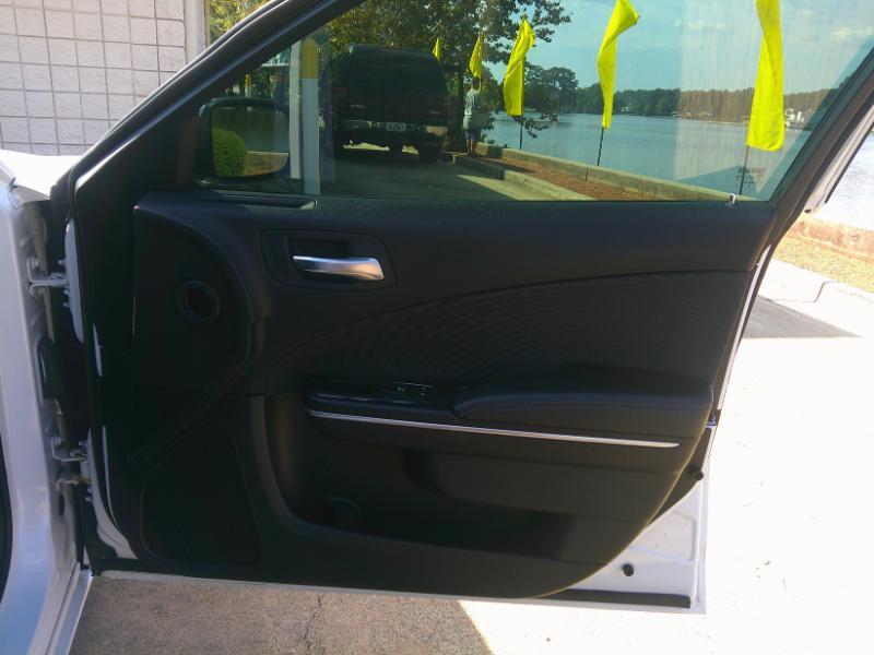 Dodge Charger SE 2015