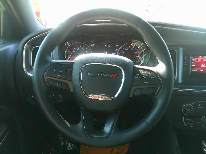 Dodge Charger SE 2015