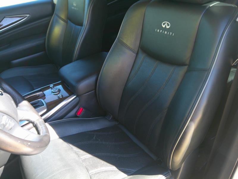 Infiniti JX photo 9