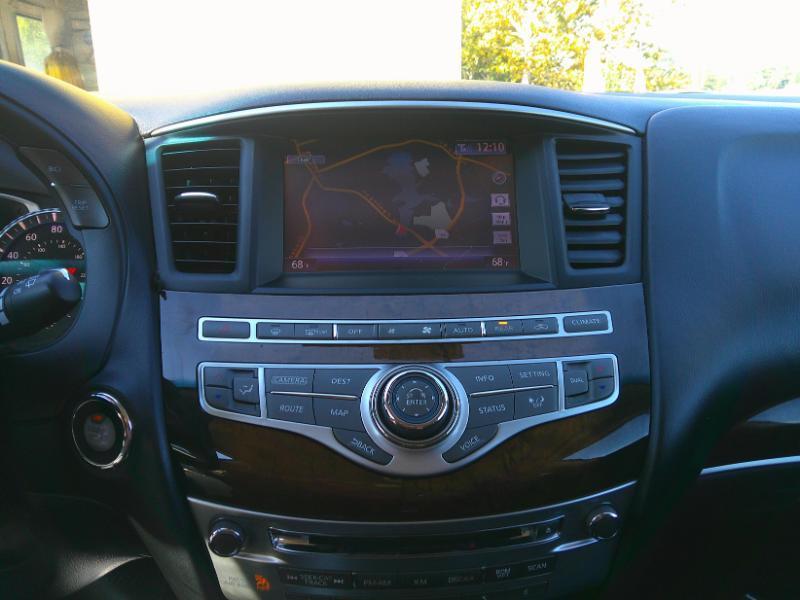Infiniti JX photo 19
