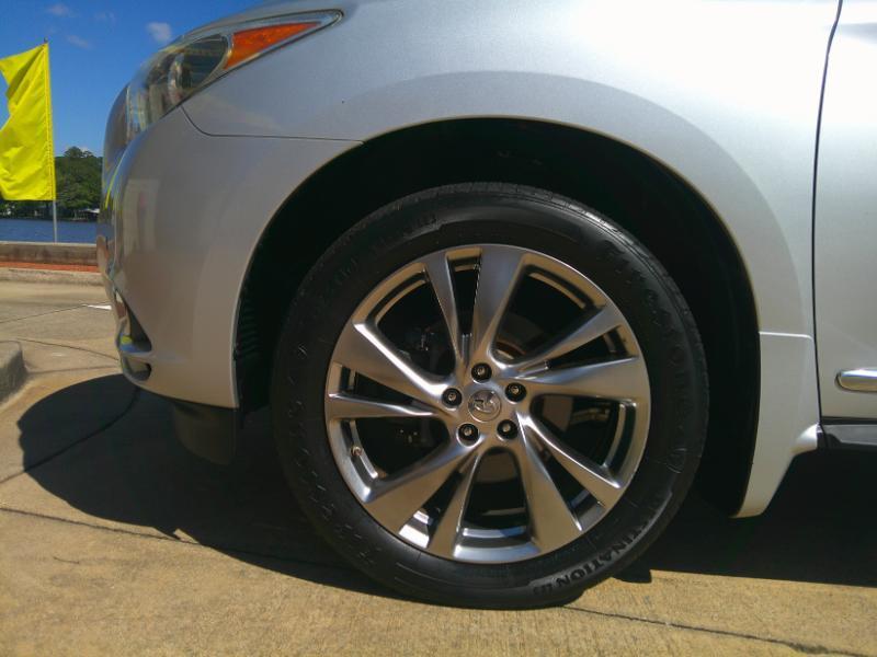 Infiniti JX photo 25