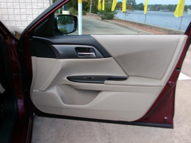 Honda Accord LX Sedan CVT 2014