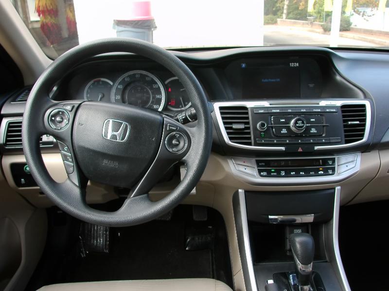 Honda Accord LX Sedan CVT 2014